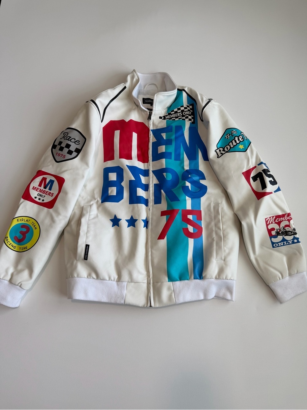 Members Only Racing Bomber Jacket Men’s Size Medium White Faux Leather Graphic